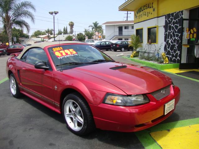 Used Ford Mustang 2001 : $4650