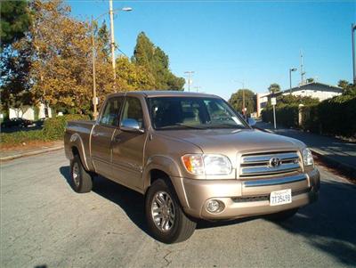 Used Toyota Tundra 2005 : $17800
