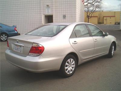 Used Toyota Camry 2005 : $11950