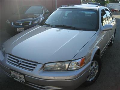 Used Toyota Camry 1997 : $4400