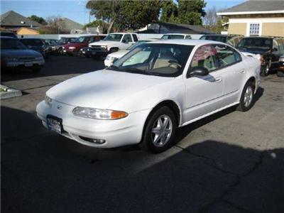 Used Oldsmobile Alero 2004 : $4199