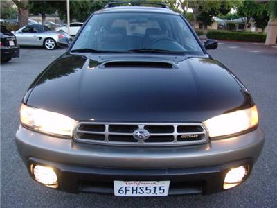 Used Subaru Legacy 1997 : $4999