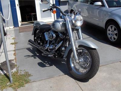 Used HARLEY DAVIDSON SOFTAIL/FATBOY 2006 : $13888