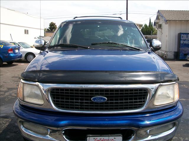 Used Ford Expedition 1997 : $3995