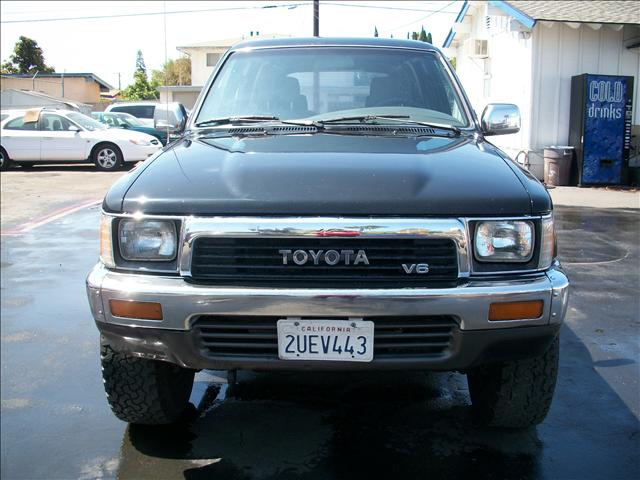 Used Toyota 4Runner 1990 : $2595