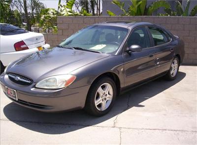 Used Ford Taurus 2002 : $6995