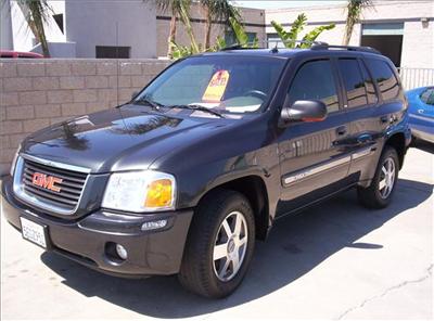 Used GMC Envoy 2004 : $10995