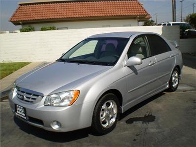 Used Kia Spectra 2006 : $9999