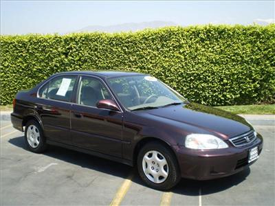 Used Honda Civic 2000 : $6599
