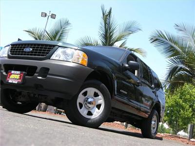 Used Ford Explorer 2004 : $7999