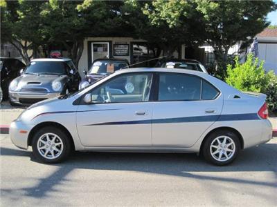 Used Toyota Prius 2002 : $8400