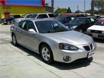 Used Pontiac GrandPrix 2007 : $10998