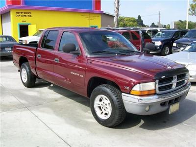 Used Dodge Dakota 2000 : $7995