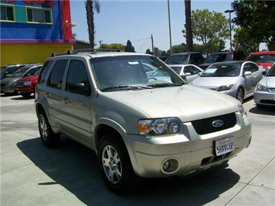 Used Ford Escape 2005 : $11988