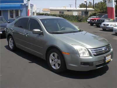 Used Ford Fusion 2006 : $10995