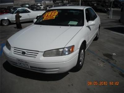 Used Toyota Camry 1998 : $4900