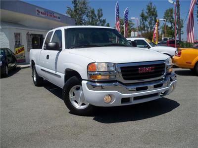Used GMC Sierra 2004 : $10500