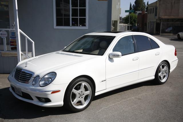 Used Mercedes Benz E Class 2004 : $17987