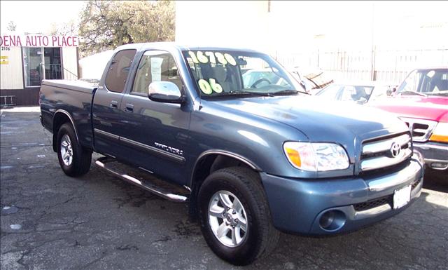 Used Toyota Tundra 2006 : $13769