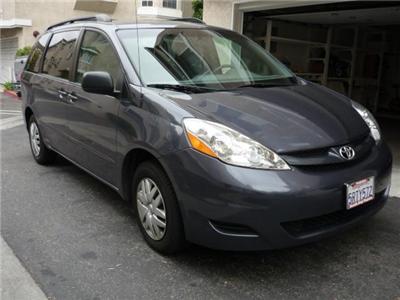 Used Toyota Sienna 2006 : $17895