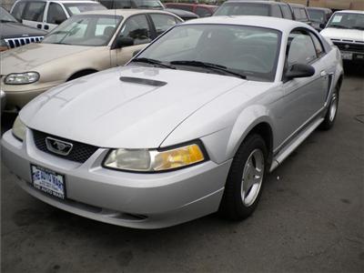 Used Ford Mustang 1999 : $3695
