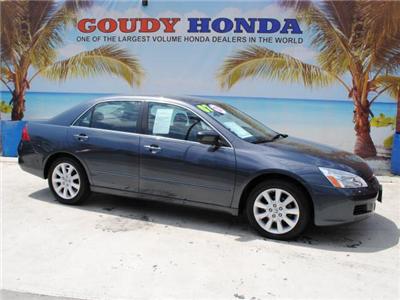 Used Honda Accord 2007 : $15550