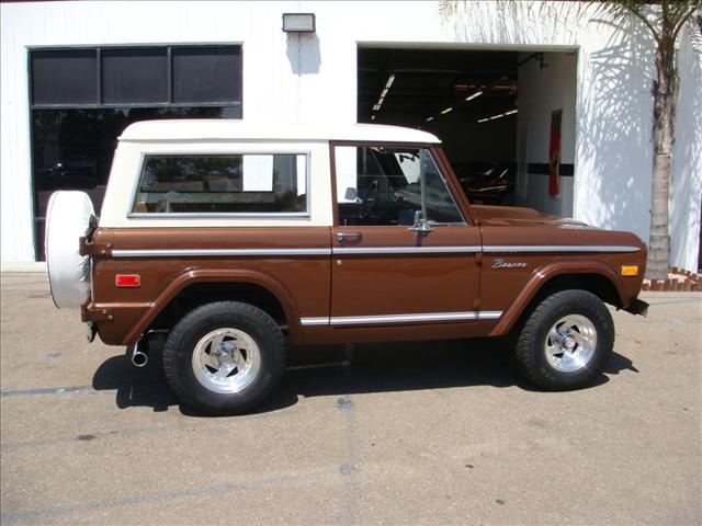 Used Ford Bronco 1974 : $17489