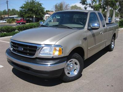 Used Ford F150 2000 : $5995
