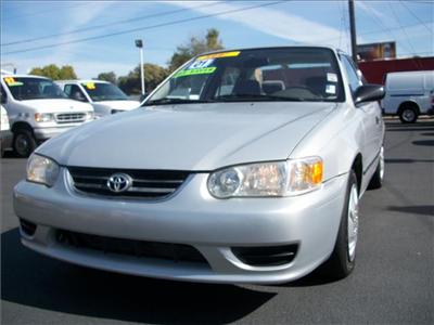 Used Toyota Corolla 2001 : $5988