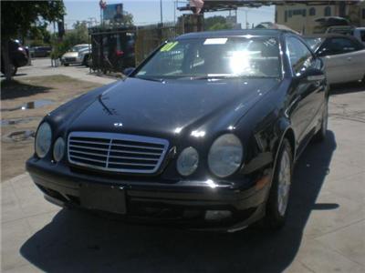 Used Mercedes Benz CLKClass 2001 : $8995