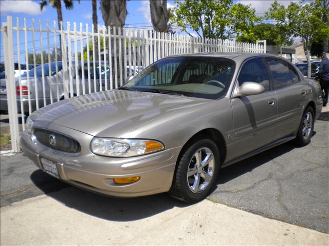 Used Buick LeSabre 2002 : $3884