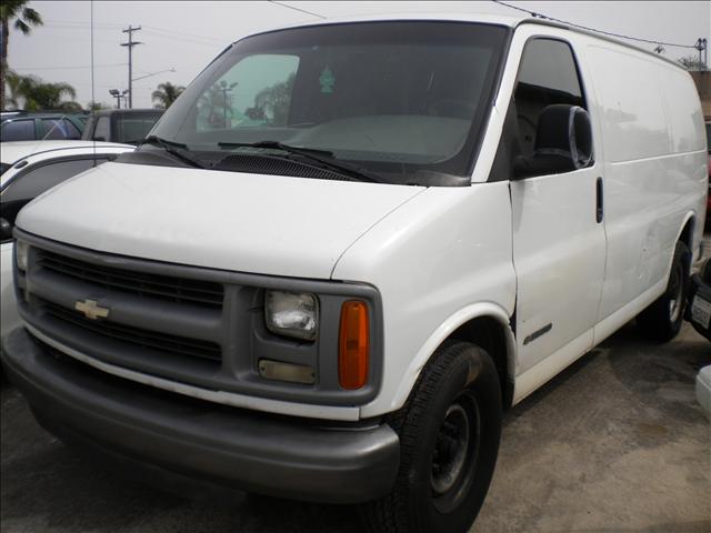 Used Chevrolet G3500 1998 : $2384
