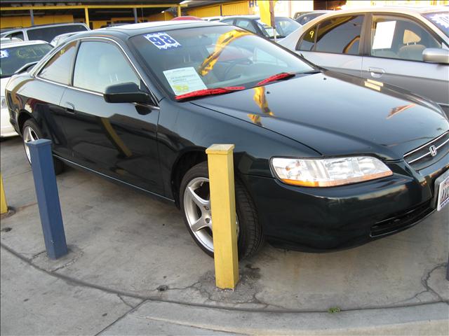 Used Honda Accord 1998 : $4999