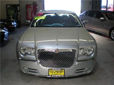 Used Chrysler 300C 2006 : $16995