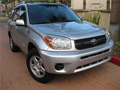 Used Toyota RAV4 2004 : $9995