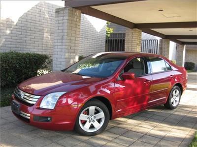 Used Ford Fusion 2007 : $10995