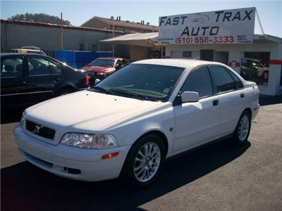 Used Volvo S40 2004 : $8995