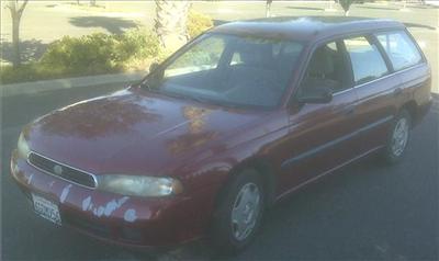 Used Subaru Legacy 1996 : $2700