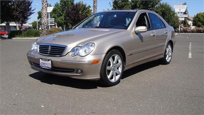 Used Mercedes Benz CClass 2004 : $14300