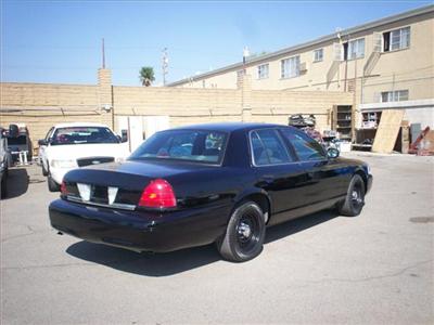 Used Ford CrownVictoria 2001 : $5980
