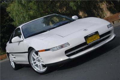 Used Toyota MR2 1992 : $3999