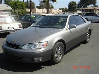 Used Lexus ES300 1998 : $3695