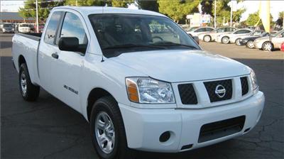 Used Nissan Titan 2005 : $9900