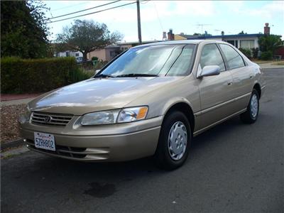 Used Toyota Camry 1998 : $5995