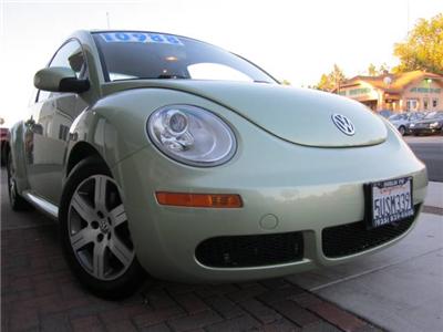Used Volkswagen NewBeetle 2006 : $9488