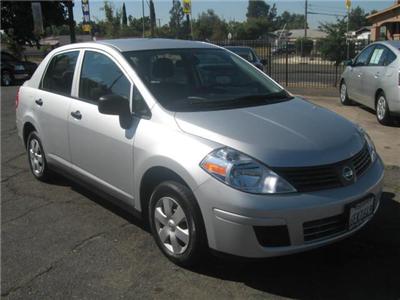 Used Nissan Versa 2009 : $8999