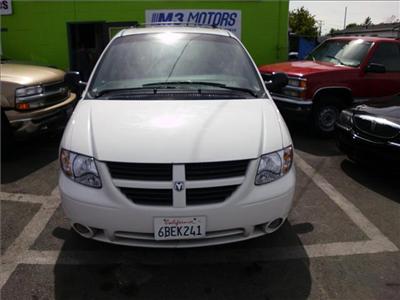 Used Dodge GrandCaravan 2006 : $11999