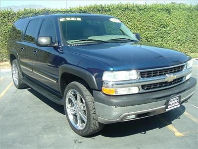 Used Chevrolet Suburban 2001 : $12999
