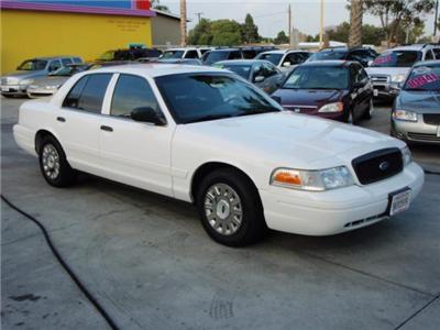 Used Ford CrownVictoria 2004 : $6988