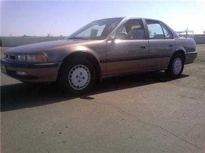 Used Honda Accord 1991 : $3500